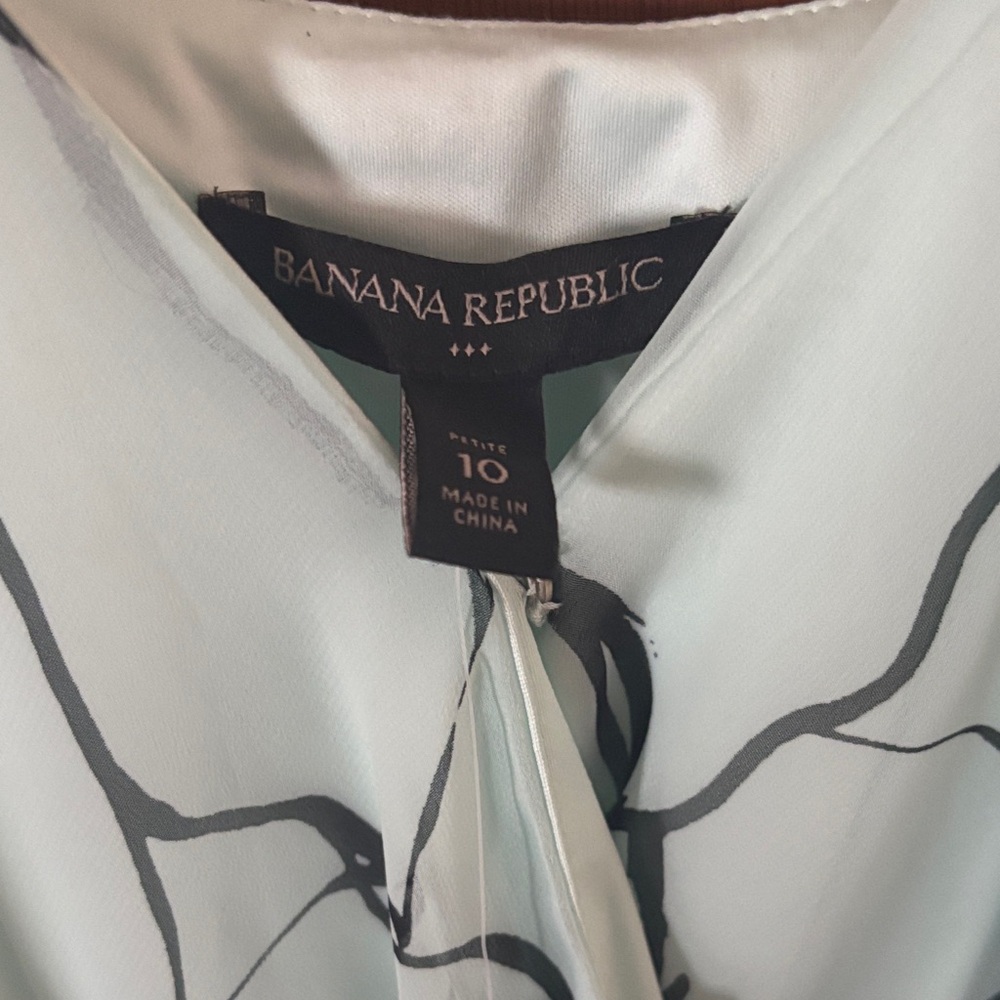 NWT Petite Banana Republic Mint and Black Ruffle Floral Maxi Dress - Picture 2 of 8